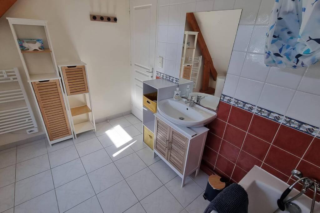 Maison De Famille Situee A Saint-Molf. Εξωτερικό φωτογραφία